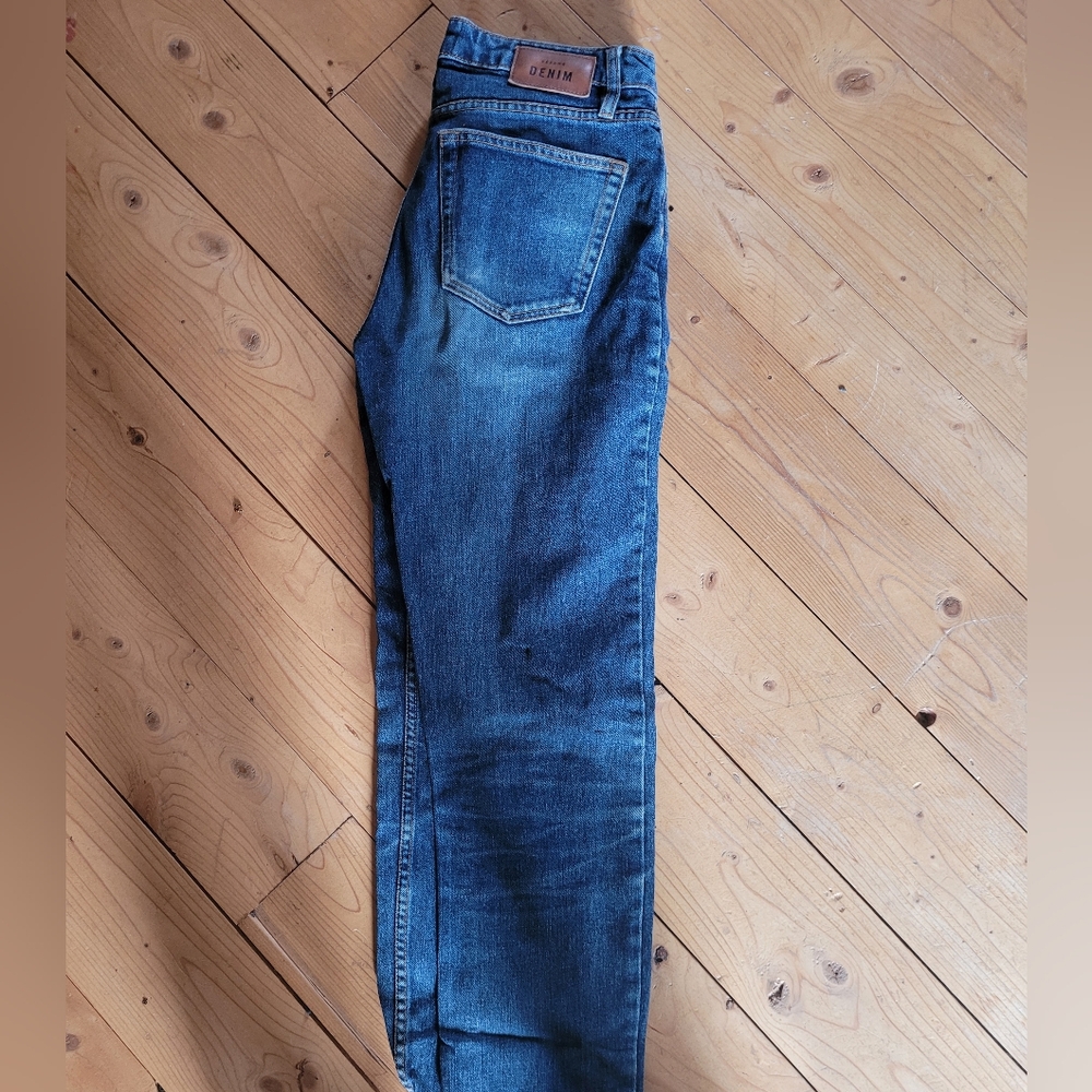 Sezane Brut Sexy Denim Straight-Leg Jeans - Picture 4 of 5